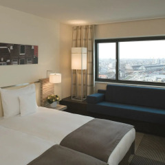 Movenpick Hotel Amsterdam City Centre 4* Улучшенный номер фото 2
