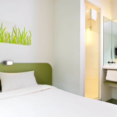 Отель ibis budget Leuven Centrum Бельгия, Лёвен - отзывы, цены и фото номеров - забронировать отель ibis budget Leuven Centrum онлайн комната для гостей