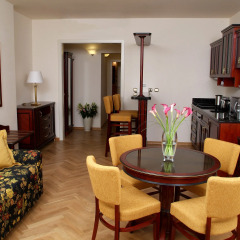 Hotel Elysee 4* Апартаменты с различными типами кроватей