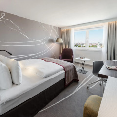 Отель Holiday Inn Munich - City Centre 4* Представительский номер с двуспальной кроватью