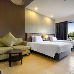 Отель D Varee Mai Khao Beach 4* Номер Делюкс фото 3