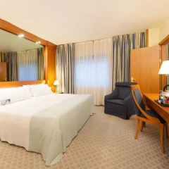 Отель TRYP Barcelona Apolo Барселона комната для гостей фото 10