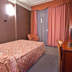 Hotel Mythos 3* Номер с различными типами кроватей фото 2