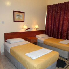 Lavender Hotel Apartments Dubai комната для гостей фото 8