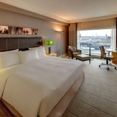 Отель Hilton Frankfurt City Centre комната для гостей фото 4