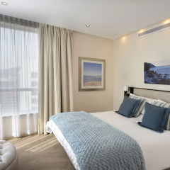 Mandela Rhodes Place Hotel 4* Улучшенные апартаменты с 2 отдельными кроватями
