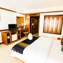 Отель Amata Patong 4* Номер Делюкс с различными типами кроватей