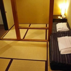 Отель Khaosan Tokyo Kabuki Стандартный номер