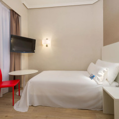 Hotel Madrid Gran Vía 25, managed by Meliá 3* Стандартный номер с различными типами кроватей