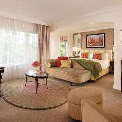 The Beverly Hills Hotel 5* Номер Делюкс с различными типами кроватей