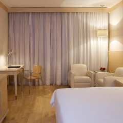 Отель Le Meridien New Delhi Номер категории Премиум