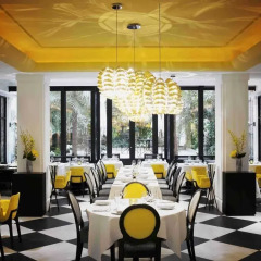 Отель Sofitel Paris Le Faubourg вид на фасад
