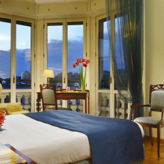 Continental Genova Hotel 4* Представительский номер