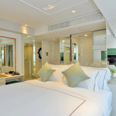Отель Riva Arun Bangkok 4* Номер Делюкс с различными типами кроватей
