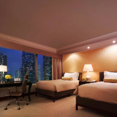 Отель Conrad Hong Kong 5* Улучшенный номер с различными типами кроватей фото 3