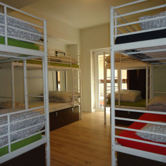 Gracia City Hostel Кровать в общем номере с двухъярусными кроватями фото 7