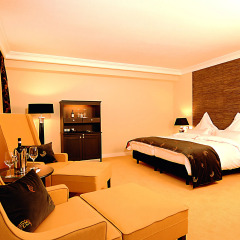 Hotel Business & More 4* Номер Бизнес с двуспальной кроватью