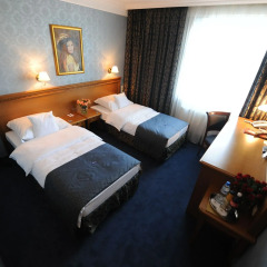 Отель Wloski Business Centrum Poznan 3* Улучшенный номер