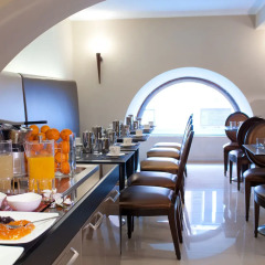 Отель c-hotels Fiume место для завтрака фото 2