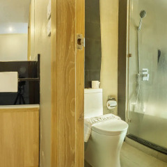 Отель New Nordic Ratana Suites ванная фото 8