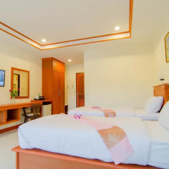 Отель Phaithong Sotel Resort комната для гостей фото 9