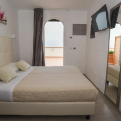 Отель Villa Augustea 3* Стандартный номер двуспальная кровать фото 3