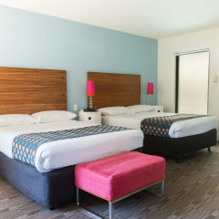 Cambridge Hotel Sydney 4* Номер Express poolside с двуспальной кроватью