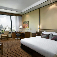 Отель AVANI Atrium Bangkok 4* Представительский номер с различными типами кроватей фото 6
