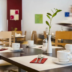 AZIMUT Hotel Vienna место для завтрака фото 2