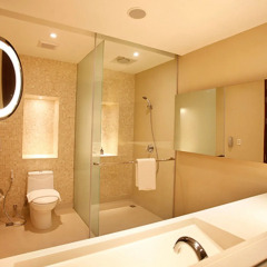 Отель Phuket Graceland Resort And Spa ванная фото 6
