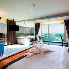 Отель Balihai Bay Pattaya 3* Номер Делюкс с различными типами кроватей фото 2