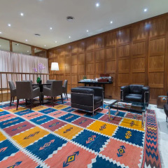 K+K Palais Hotel лобби