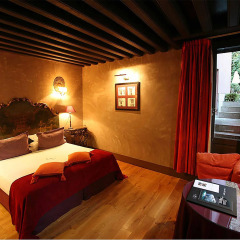 Cour Des Loges Hotel 5* Стандартный номер с различными типами кроватей