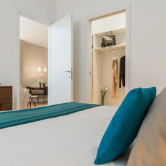 Апартаменты Hintown Apartments Montenapoleone Милан комната для гостей