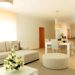 Отель The Village Praia D El Rey Golf & Beach Resort 4* Улучшенные апартаменты