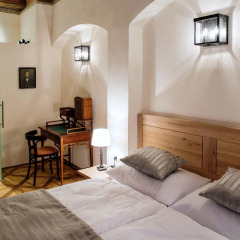 Отель Residence U Mecenase 4* Улучшенные апартаменты