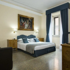 Welcome Piram Hotel сейф в номере