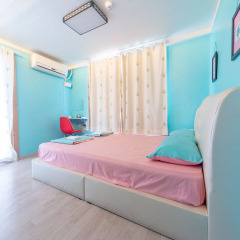 Отель Sounlin Guesthouse - Caters to Women 2* Кровать в женском общем номере с двухъярусной кроватью