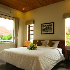 Отель Charming Homestay 3* Номер Делюкс с различными типами кроватей