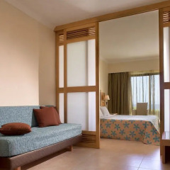 smartline Cosmopolitan Hotel жилая площадь