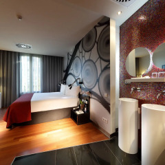 Отель Eurostars BCN Design 5* Улучшенный номер с различными типами кроватей фото 2