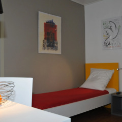 Отель Hôtel & Résidence de la Mare 3* Номер с общей ванной комнатой с различными типами кроватей (общая ванная комната)
