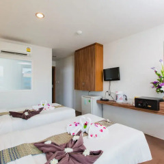 Отель Azure Bangla Phuket комната для гостей