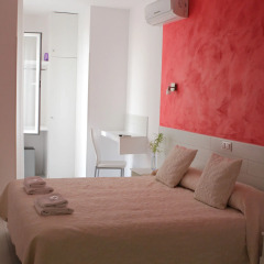 Отель Hostal Star Madrid Улучшенный номер