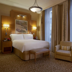 Отель The Savoy 5* Улучшенный номер с различными типами кроватей фото 6