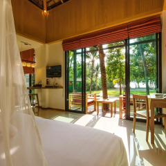 Отель The Mangrove Panwa Phuket Resort 4* Студия с двуспальной кроватью