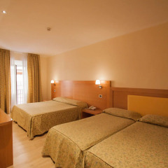 Hotel Laurentia 3* Стандартный номер с различными типами кроватей фото 6