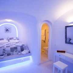 Отель Abyssanto Suites & Spa 4* Люкс с различными типами кроватей
