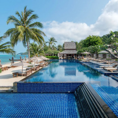 Отель InterContinental Samui Baan Taling Ngam Resort собственный двор