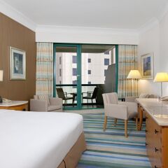 Отель Hilton Dubai Jumeirah 5* Номер Делюкс с различными типами кроватей фото 7